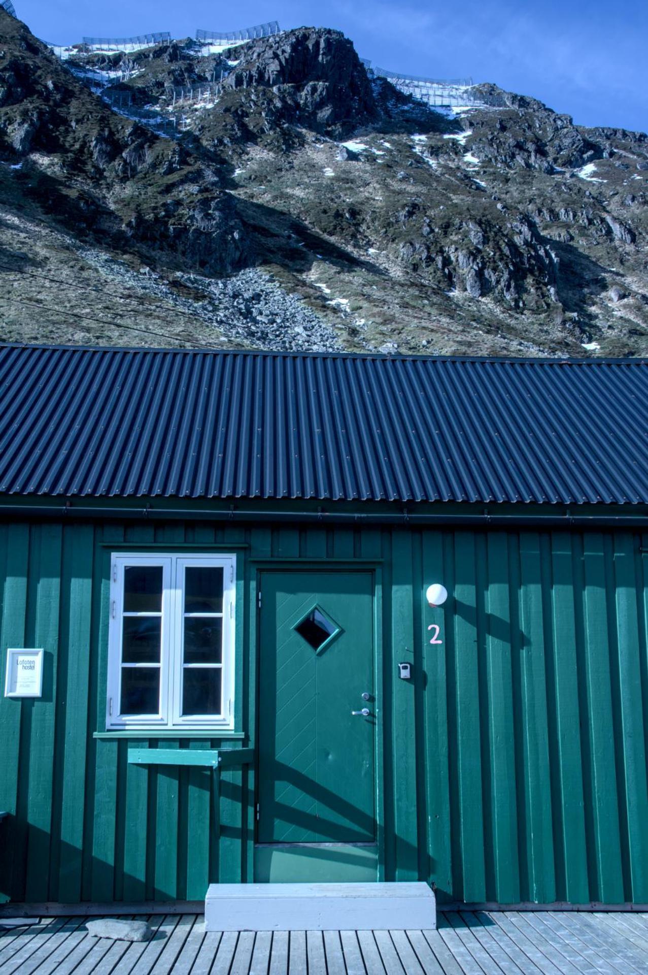 Kraemmervika Rorbuer - Rustic Cabins In Lofoten Баллстад Экстерьер фото